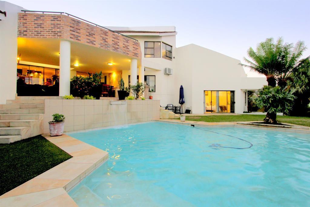 La Dolce Vita Umhlanga Guesthouse Durban Exterior foto